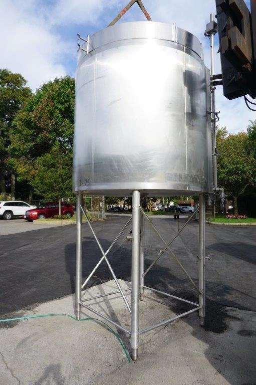 1,200 Gallon Cherry Burrell Stainless Steel Jacketed Vertical Closed Tank