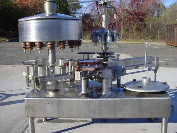 Fogg 16 Head Rotary Liquid Filler/Capper, All Stainless