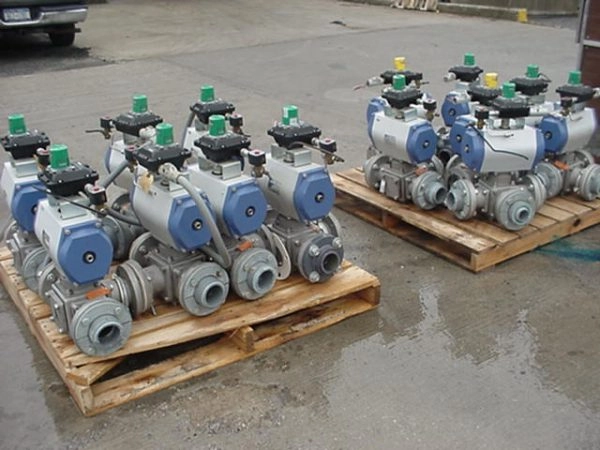 Pbm 3 Way And 2 Way Ball Valves, 3&Prime;, Automatic (25 Total)