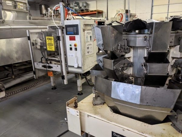 Hayssen 12-16HR  Vertical Form Fill &amp; Seal Machine, with Yamato 8 Head Rotary Scales