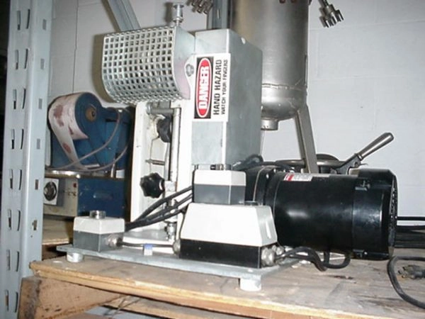Chur Tube Sealing Machine, Tabletop