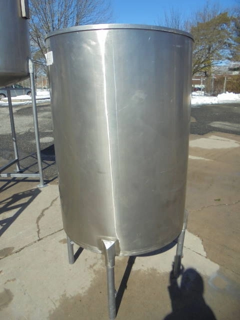 200 Gallon Stainless Steel Vertical Tank, Cone Bottom-