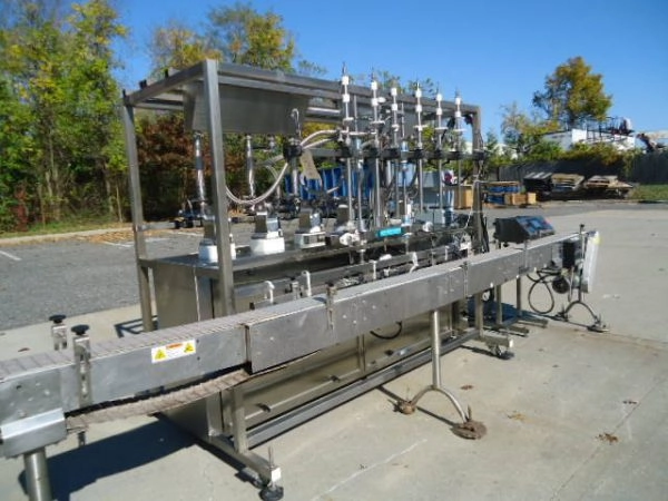 Inline Filling Systems Servo positive displacement filling machine
