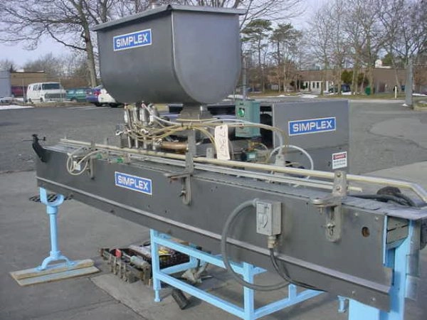 SIMPLEX &ldquo;DUAL T&rdquo;&rdquo; FOUR PISTON AUTOMATIC FILLER, Large Fills