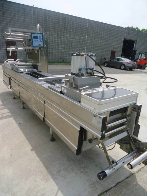 Multivac R230 Vacuum Packaging Machine