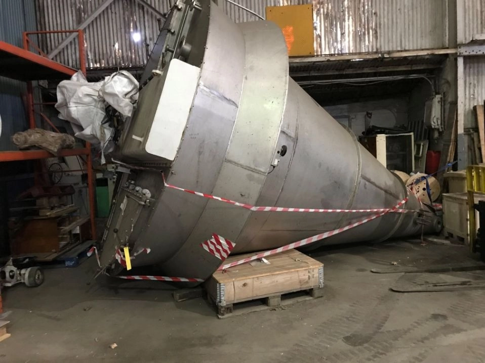 10,000 Litre Hosokawa Micron Model 100 RB-4 304 Stainless Steel Conical Mixer