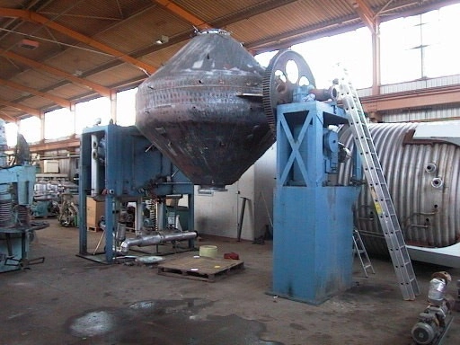 282 Cubic Foot Henkhaus 321 Stainless Steel Double Cone Vacuum Dryer