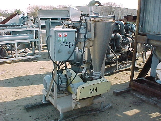 Mikro Pulverizer Company Mdl 5MA Dual Disc Grinding Mill