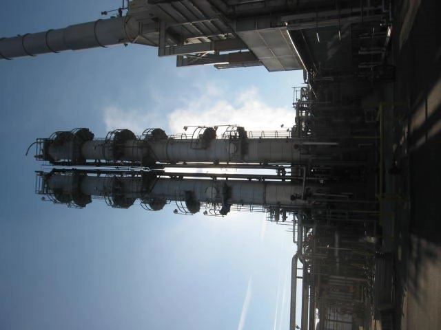 30,000 BPD Oil Refinery. Consists of (2) 15,500 BPD refinerys
