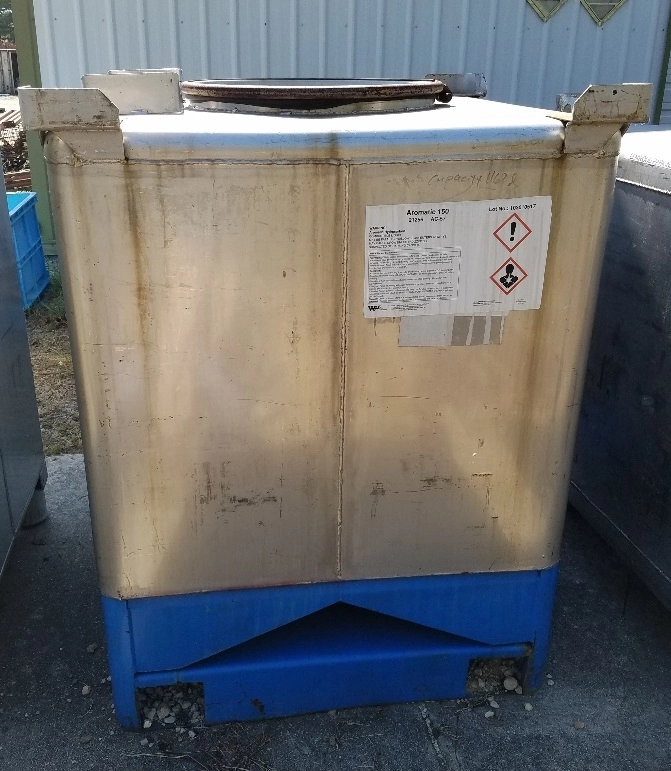 300 Gallon (1,162 Liter) Stainless steel IBC Tank/Tote