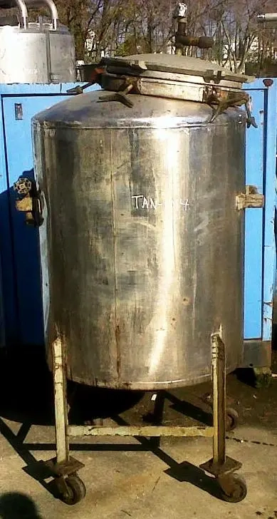 Lee 125 gallon stainless steel tank