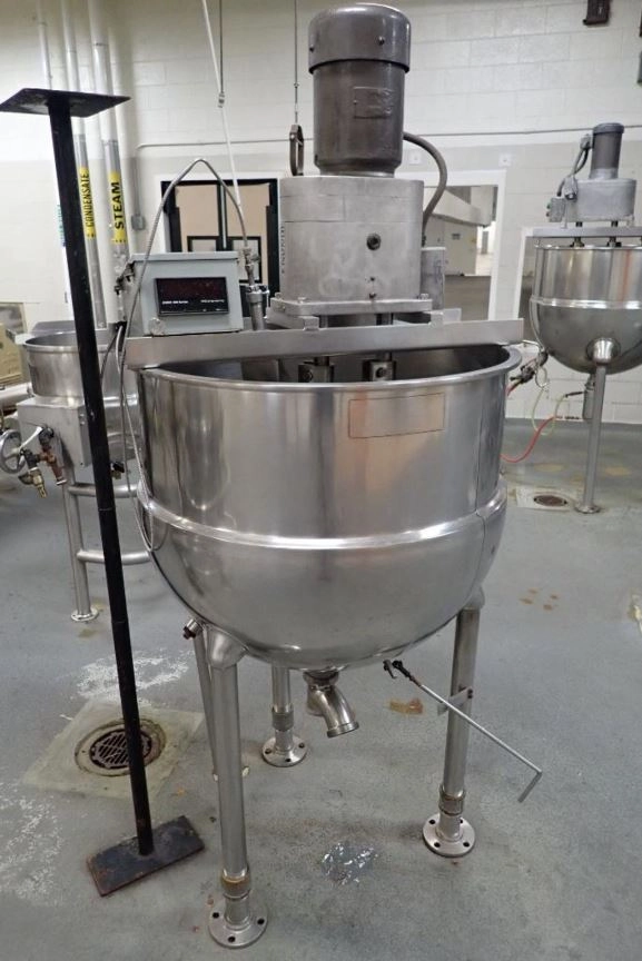 GROEN 80 Gallon Stainless Steel Double Motion Jacketed Mix kettle