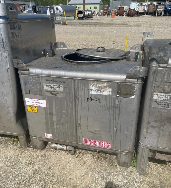 300 Gallon (1,135 Liter) Stainless steel IBC Tank/Tote