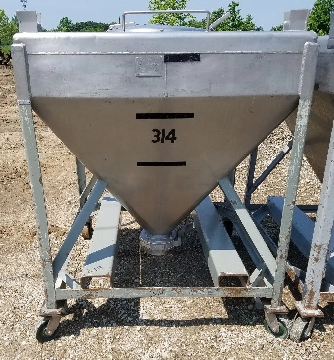 Stainless Steel tote tank. Stackable and portable on wheels.