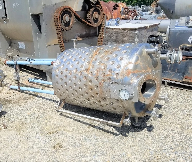 200 Gallon 304 Stainless Steel Jacketed vacuum vessel