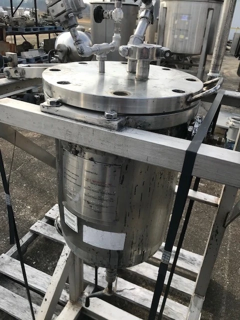 12 Liter (3 Gallon) Stainless Steel reactor