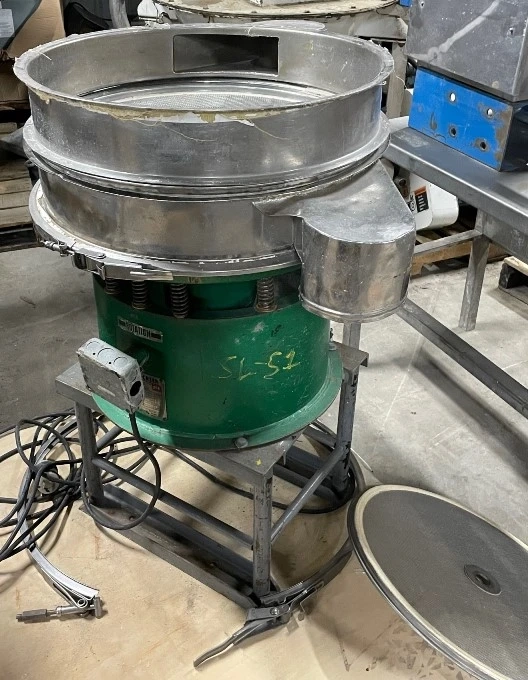 24" Vibrating Screener with Stainless Steel decks