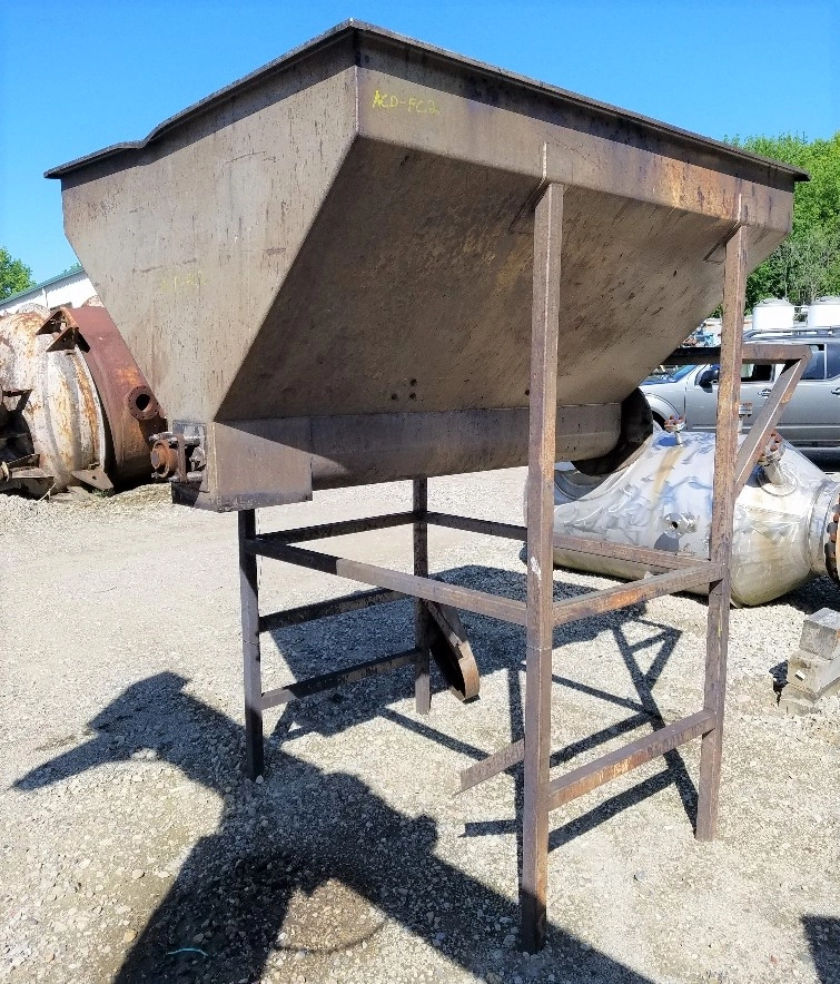 used Stainless Steel Hopper with Auger/Screw Feeder/Conveyor