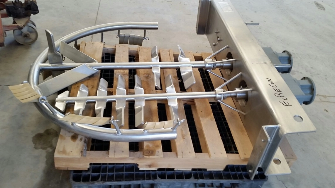 Bridge mounted Hamilton 2 HP Sweep mixer with scraper blades