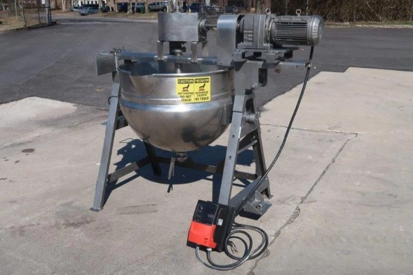 80 Gallon Lee 316 SS Double Motion Scraper Kettle, Tilt Discharge, 100 PSI Jacket