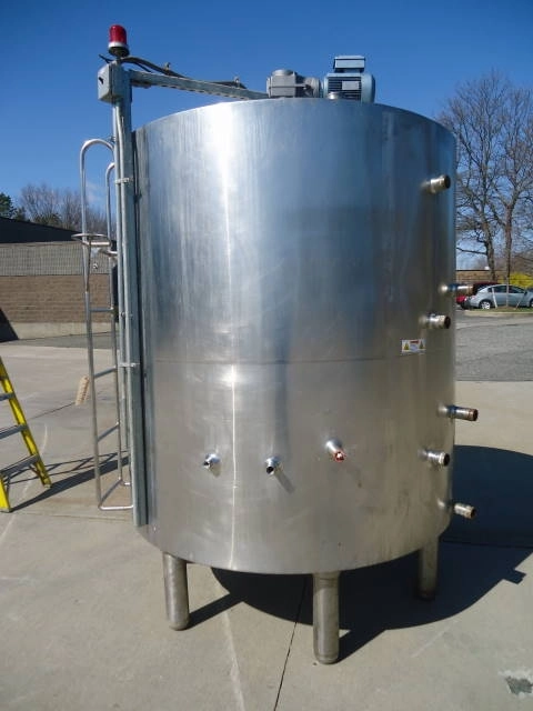 800 Gallon Stainless Steel Jacketed Closed Agitated Tank, Cone Bottom