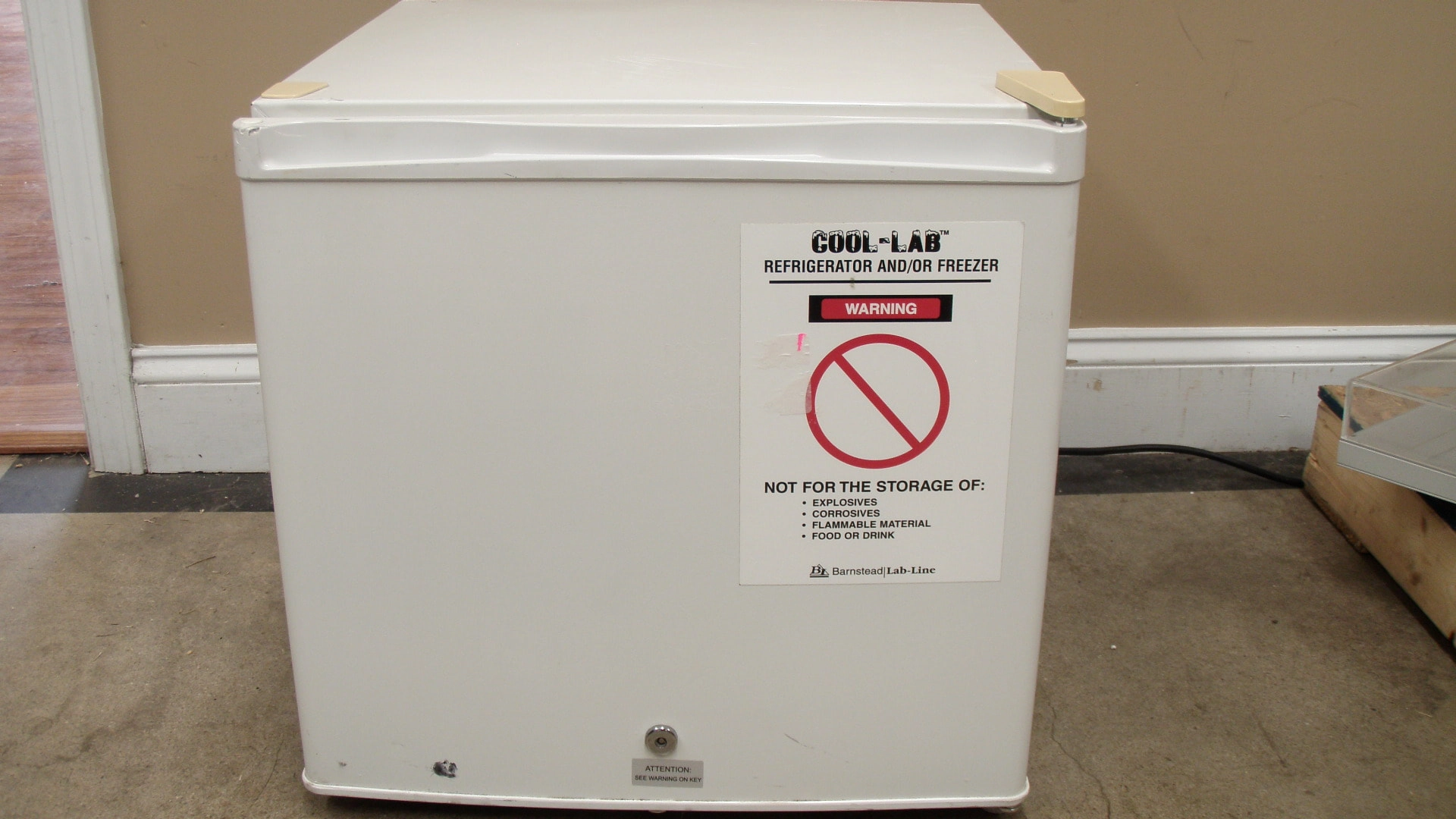 Thermo  Lab Line Desktop Laboratory Fridge / Freezer, Tested