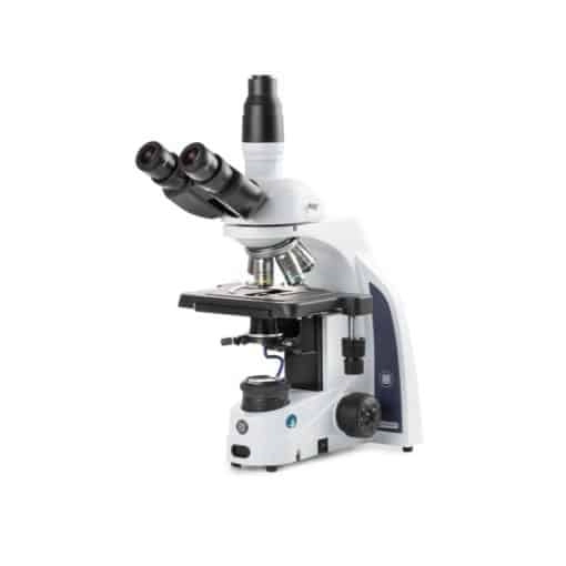 Euromex iScope trinocular microscope with EWF 10x/22 mm eyepieces, plan PLi 4/10/S40x IOS objectives and Super Contrast S100x oil objective with iris diaphragm
