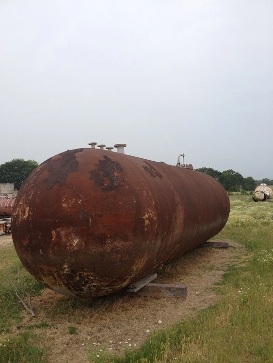 10,000 Gallon Carbon Steel Horizontal storage tank