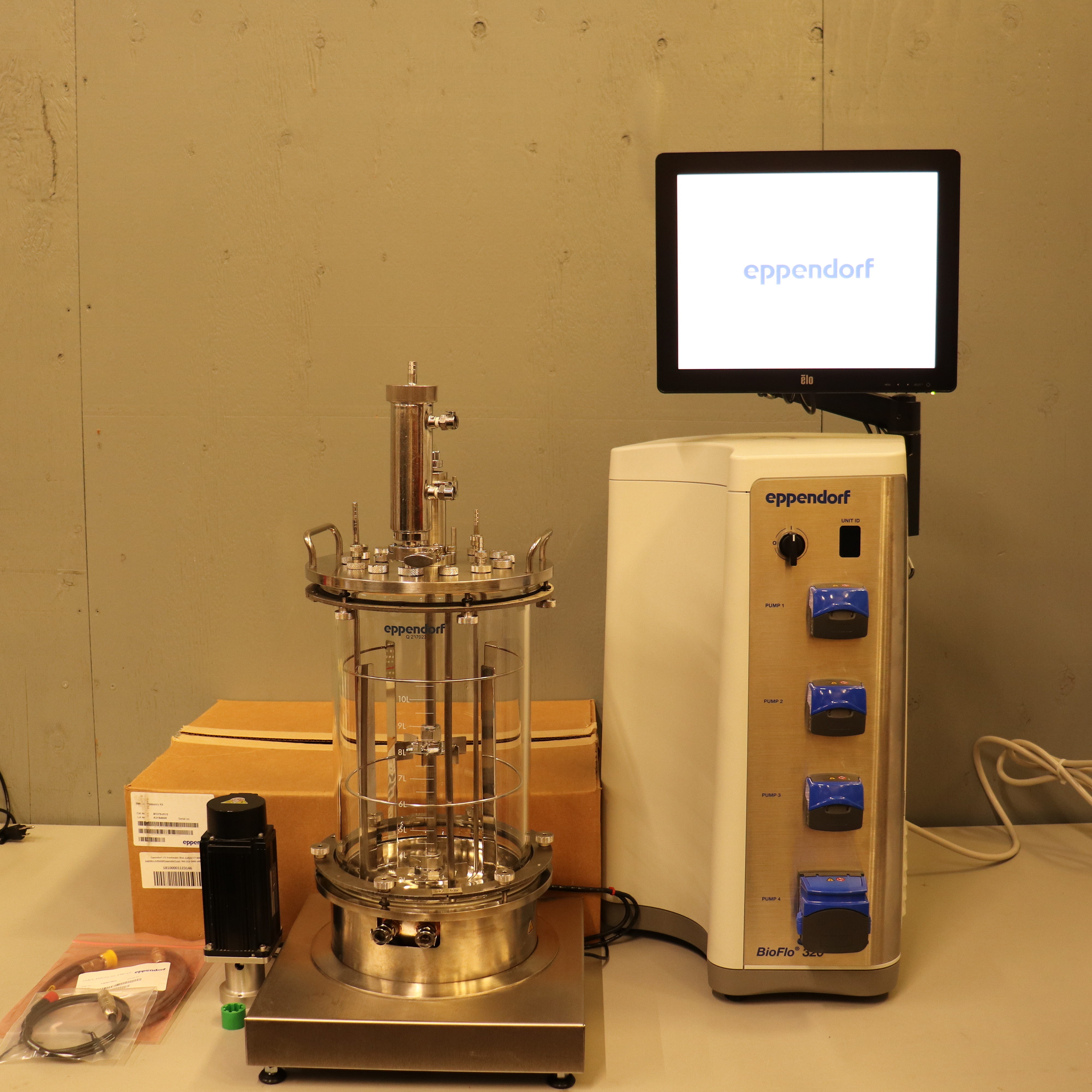 Eppendorf BioFlo 320 Bioprocess Control Station Fermenter Bioreactor w/ 10L Vessel