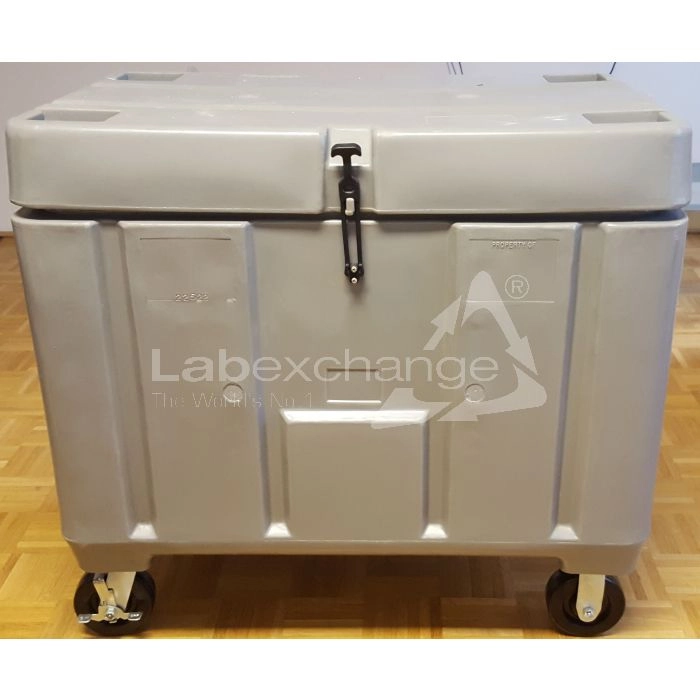 ThermoSafe Large-Capacity Dry Ice Storage Chests - Cole-Parmer