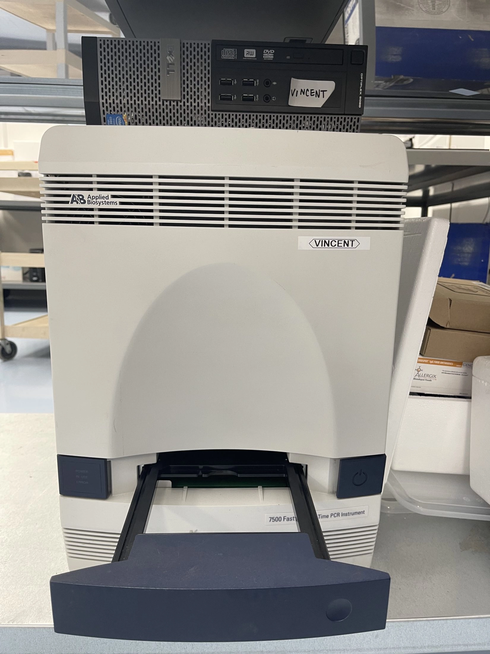 Applied Biosystems 7500 Fast Dx Real-Time PCR