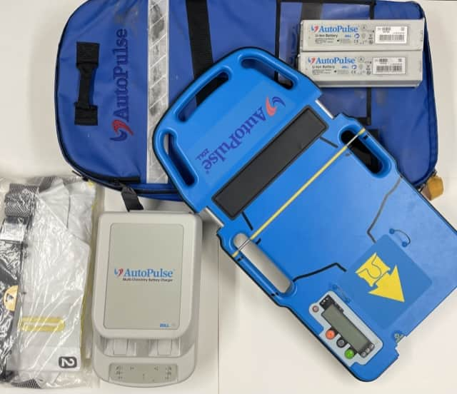 2017 Zoll AutoPulse Resuscitation System Model 100 Automated CPR Machine for EMS