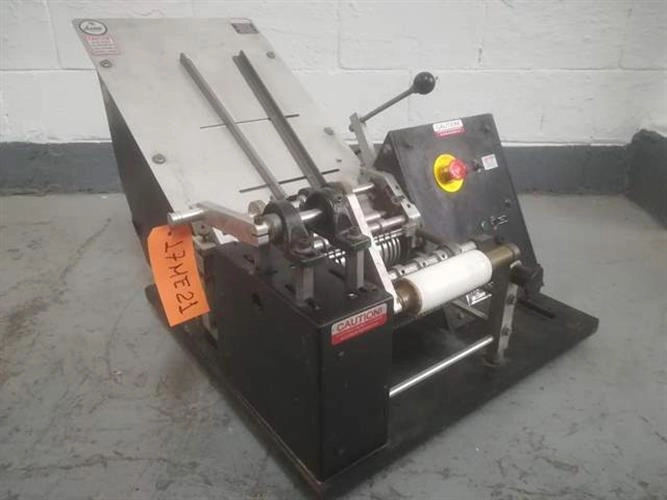 Labelette model M20 labeler