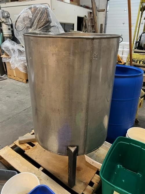 Tank Stainless Steel 117 gallon with Lightnin' mixer