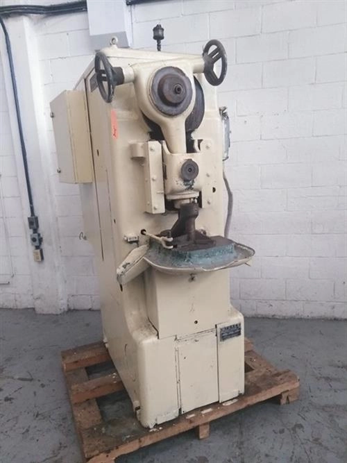 Stokes model 525-2 single station tablet press