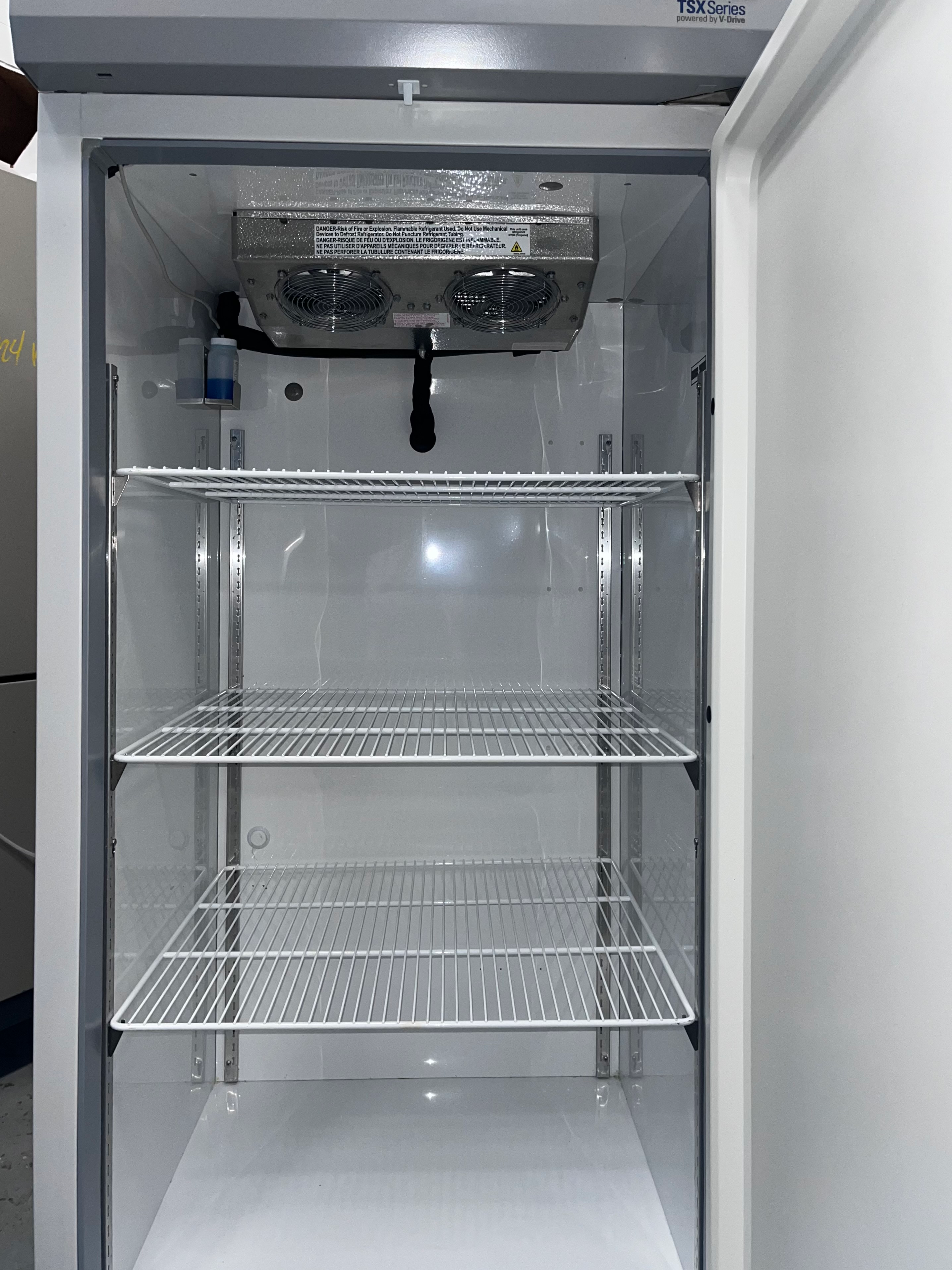 Thermo Scientific TSX3030 Ultra-low Temperature Lab Freezer(-30C