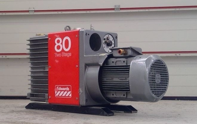 47 CFM  kW Edwards Model E2M80 2-Stage Vacuum Pump