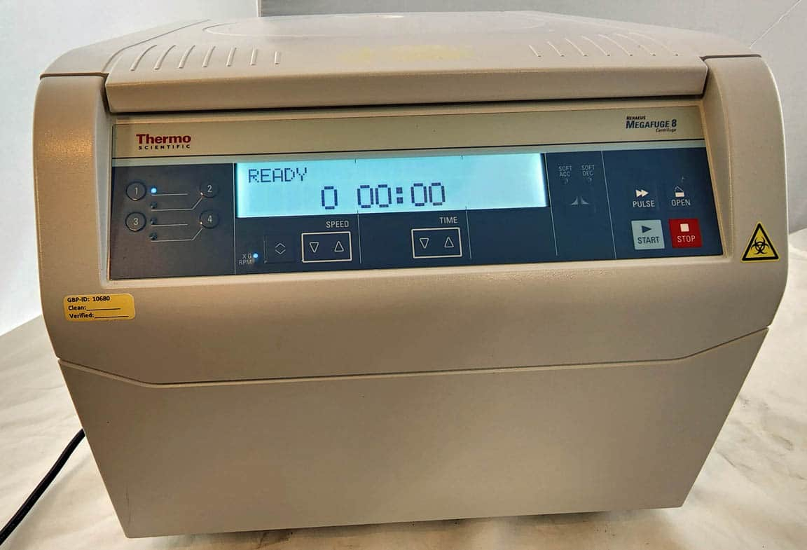 Benchtop centrifuge with rotor |  Thermo Scientific Heraeus Megafuge 8