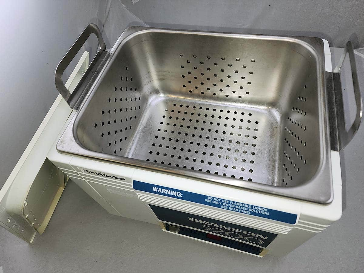 Ultrasonic cleaner | Branson B5200R-3 with FREE SHIPPING