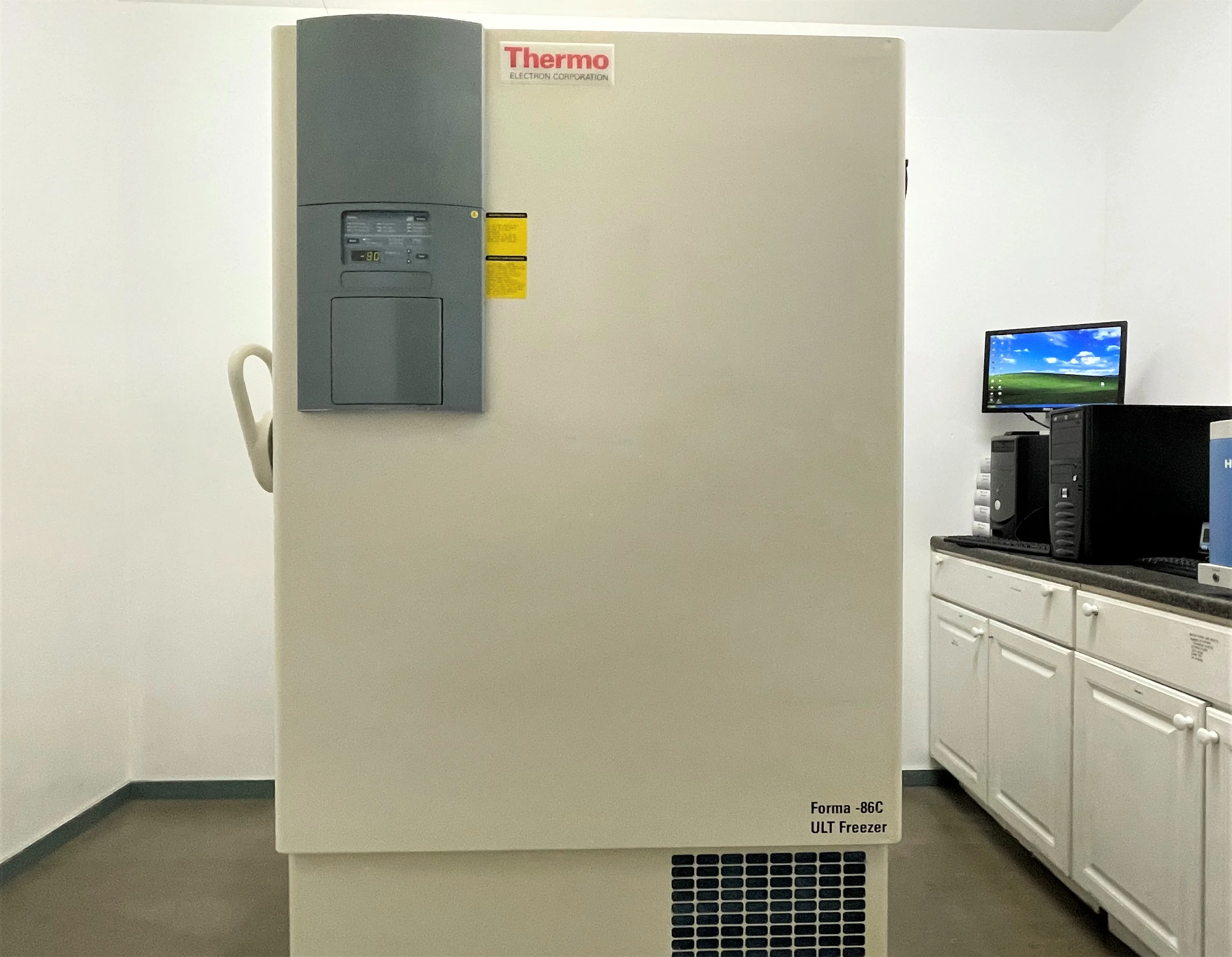 Ultra Low Freezer Thermo 907 -80C Lab Freezer – Working/Warranty/Video