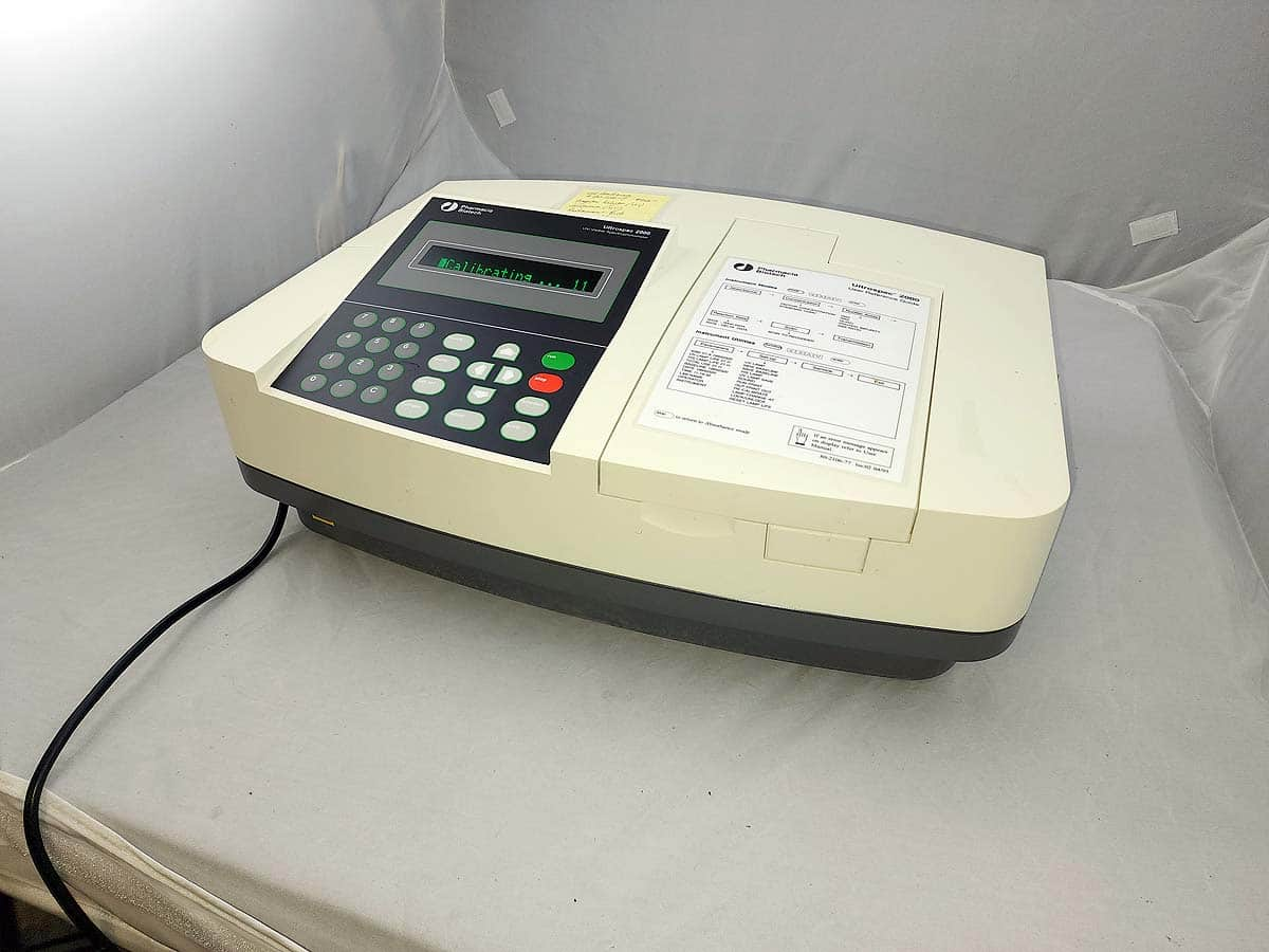 UV-Vis Spectrophotometer | Pharmacia Ultrospec 2000 with 30 day warranty