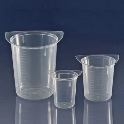 Globe Scientific 1000mL Beaker, Three Corner, Clarified PP, Graduated, 100/Box