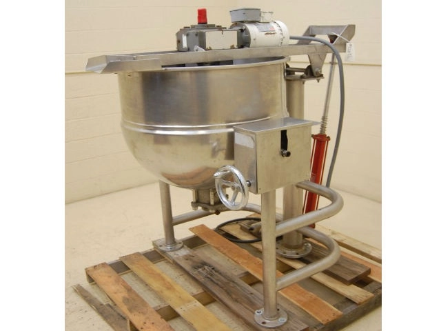 Groen 60 Gallon Jacketed Kettle with Scrape Agitation
