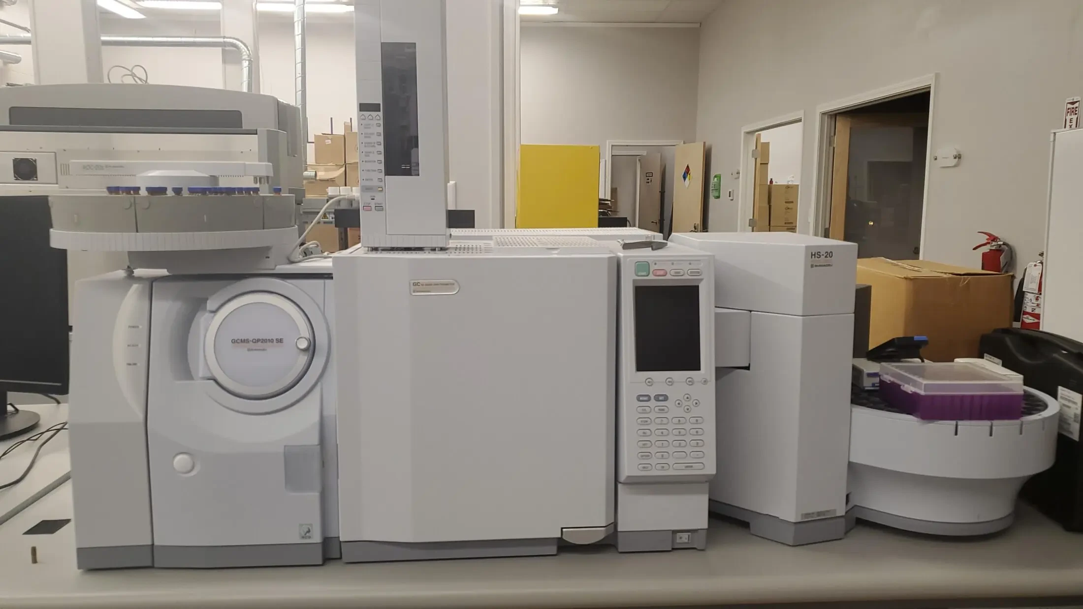 Shimadzu GCMS-QP2010 SE