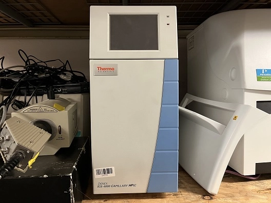 Thermo Scientific Dionex ICS-4000 Chromatography