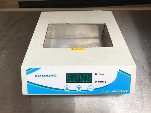 Benchmark Scientific BSH1002 Dry Bath Incubator