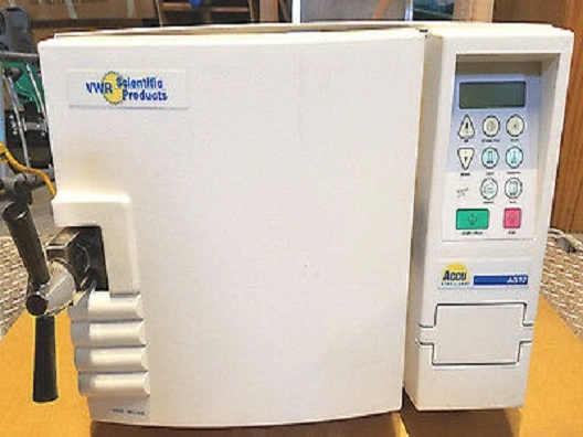 VWR AS12 Benchtop Autoclave