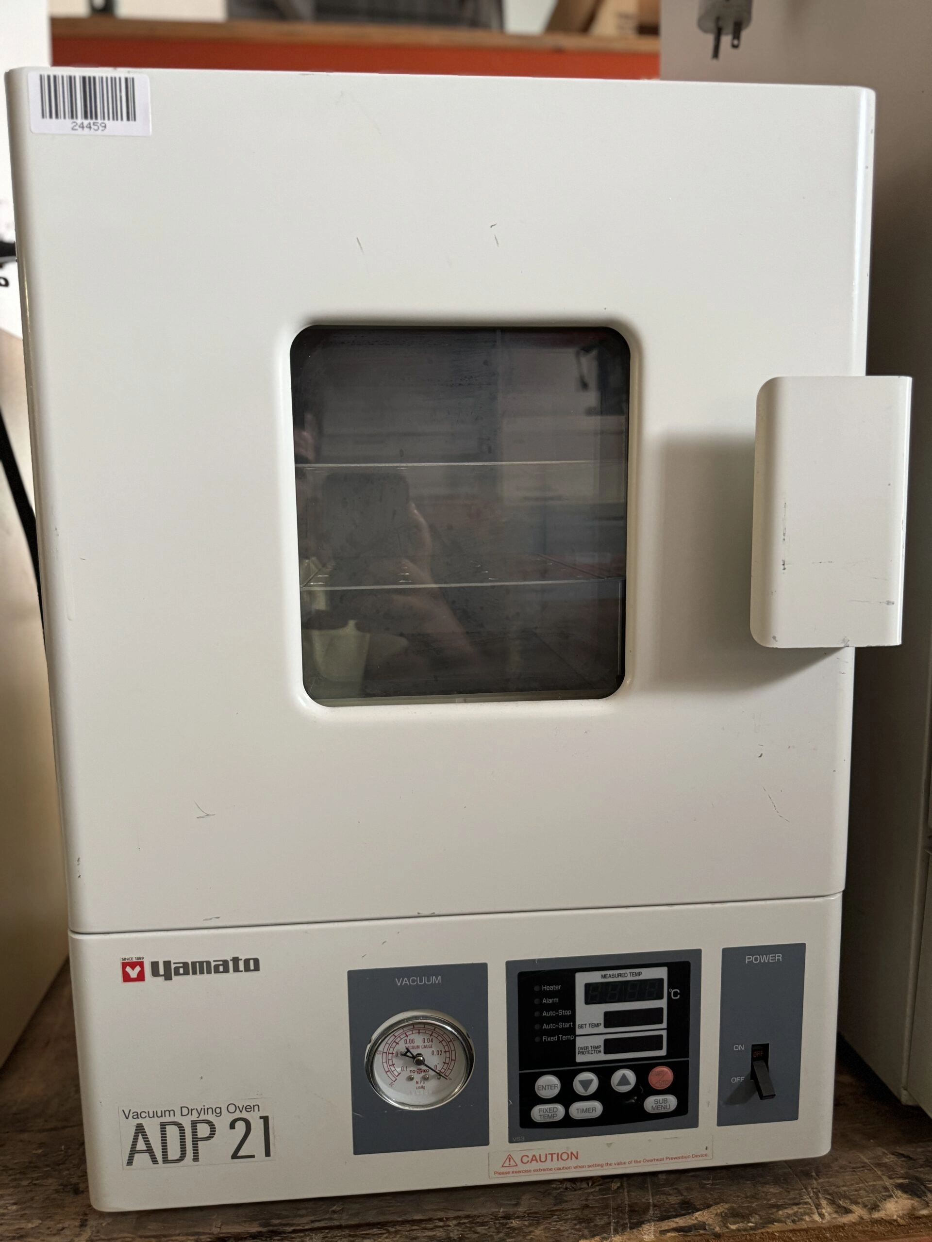 Yamato ADP21 Vacuum Oven