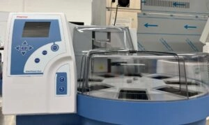 Thermo Scientific KingFisher Flex Purification System sample extraction system