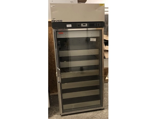 Revco REL3004A20 Refrigerator